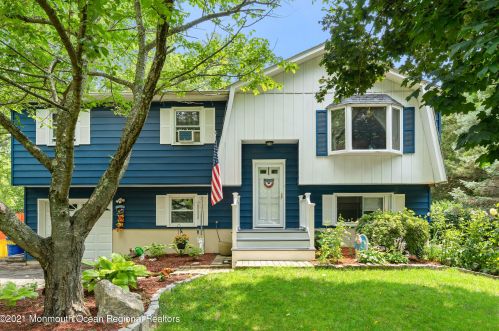393 Cook Rd, Jackson Twp, NJ 08527-4405