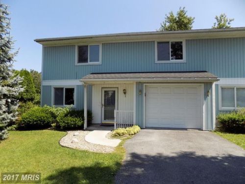 137 Baumgardner Dr, Upton, PA 17225-9795