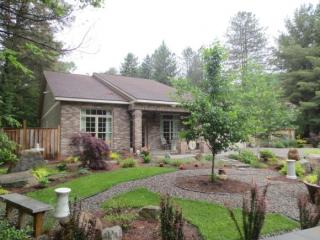 101 Tamarack Ln, Trumansburg, NY 14886-9767