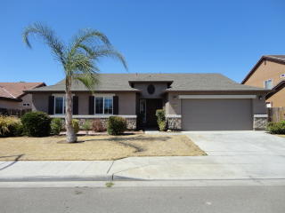 6648 Alamos Ave, Fresno, CA 93723-3004