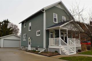 552 Bronson St, Waupun, WI 53963-2107