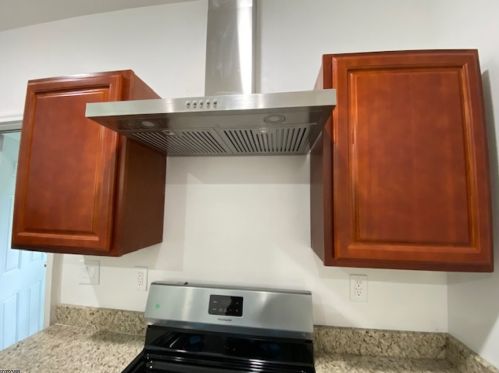 176 Linden Ave, Irvington NJ  07111-2523 exterior