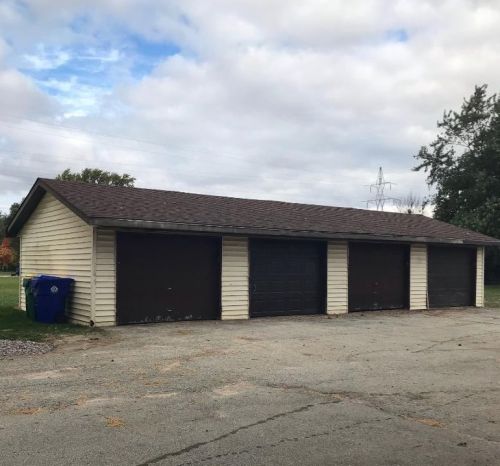 2215 Imperial Ln, Green Bay, WI 54302-3772