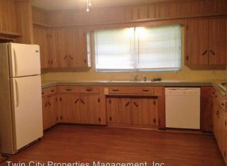 109 Hardy St, Bryan TX  77801-1258 exterior