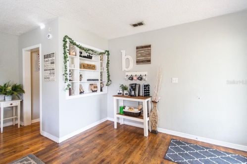 1037 Josephine St, Lakeland FL 33815-4427 exterior