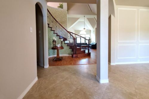 1202 Autumn Dr, Midlothian TX  76063-7940 exterior