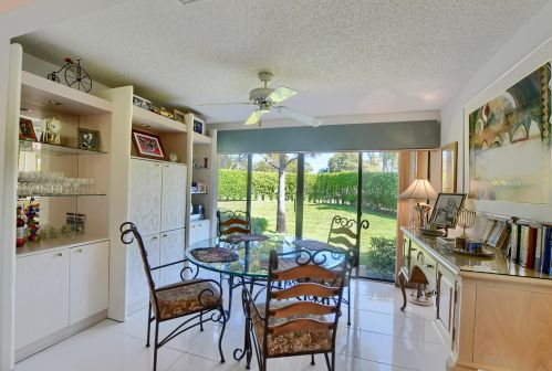 8425 Springlake Dr, Boca Raton FL  33496-4904 exterior