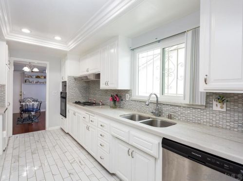 17061 Acena Dr, San Diego CA  92128-2674 exterior