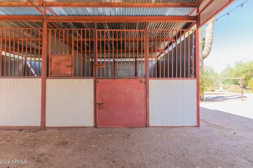 7839 Dixileta Dr, Scottsdale AZ exterior