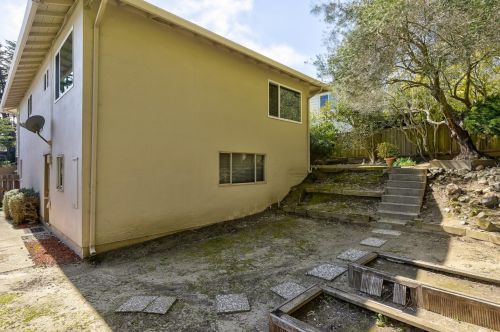 2280 Evergreen Dr, San Bruno CA  94066-1830 exterior