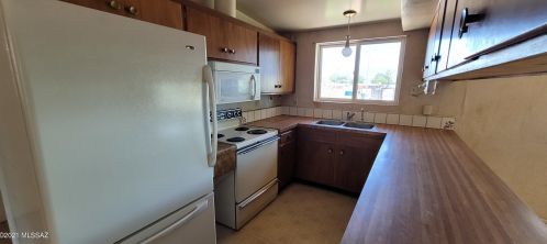 7501 Marc Pl, Tucson, AZ 85710-6330