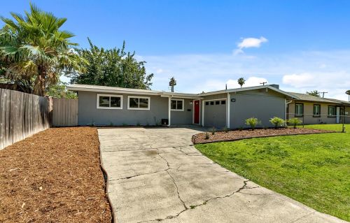 6544 Graylock Ln, North Highlands, CA 95660-3802