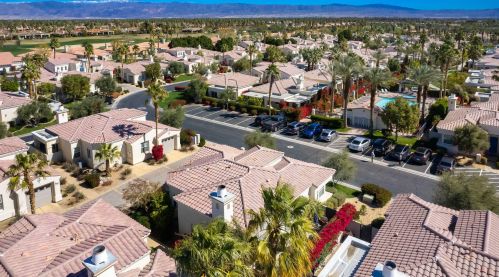 57389 Via Vis, La Quinta CA  92253-5033 exterior