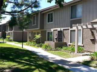 11216 Hood Way, Stanton, CA 90680-2927