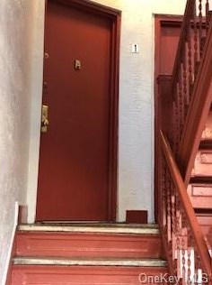 2639 Sedgwick Ave, Bronx, NY 10468-3827