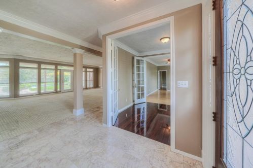 2401 Green Tee Dr, Pearland, TX 77581-5014