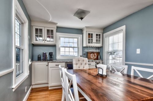 11 Macarthur Rd, Natick MA 01760-2937 exterior