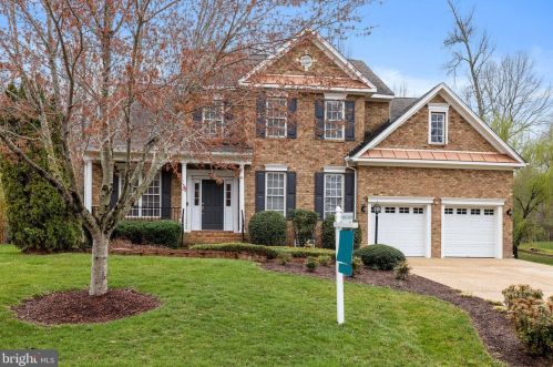 76 Manakin Parke Dr, Sabot, VA 23103-3178