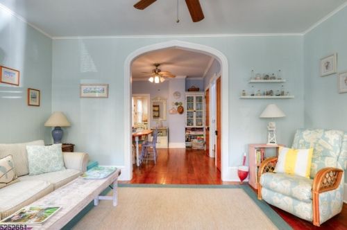 11 Olin St, Ocean Grove, NJ 07756-1620