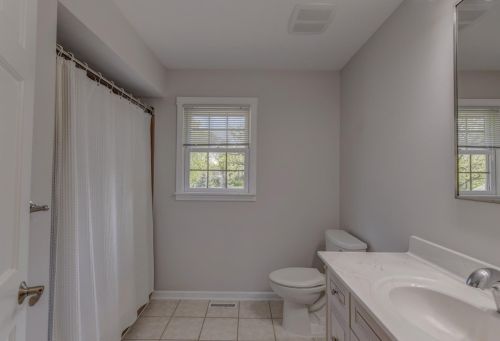 8601 Fair Oaks Ln, Dyer IN  46373-9395 exterior