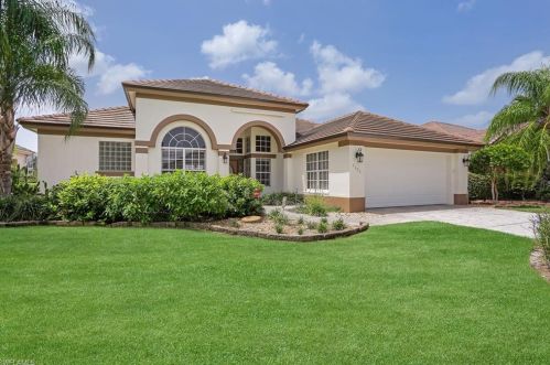 7699 Groves Rd, Naples, FL 34109-0614