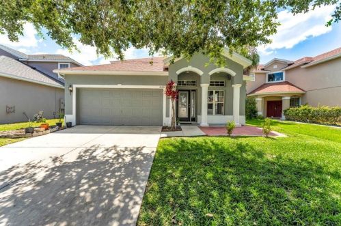 14310 Le Chale Dr, Orlando, FL 32837-4720