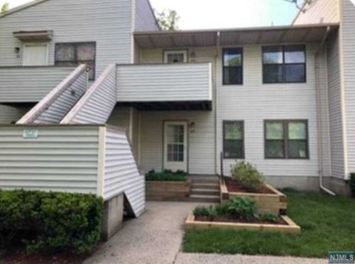 65 Coriander Way, Englewood, NJ 07631-3388