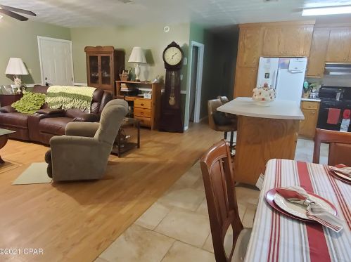 3988 Wood Duck Trl, Sunny Hills FL  32428-3567 exterior