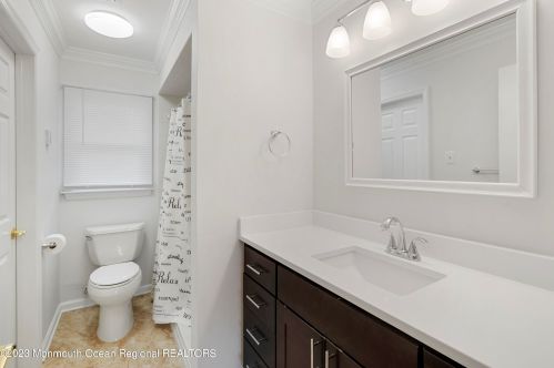 24 Patmore Rd, Bricktown NJ  08724-1940 exterior