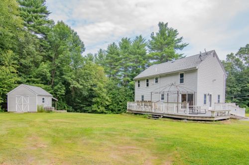 23 Smith Corner Rd, Newton NH  03858-4008 exterior