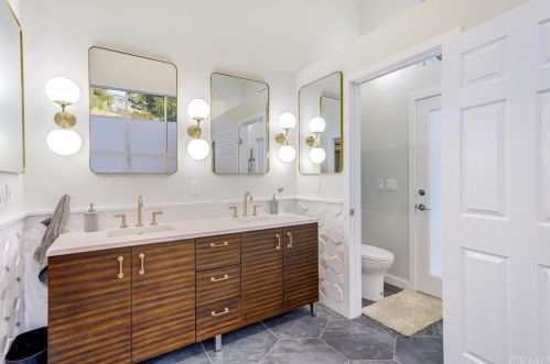 462 Mercedes Ln, Pismo Beach CA  93420-2658 exterior