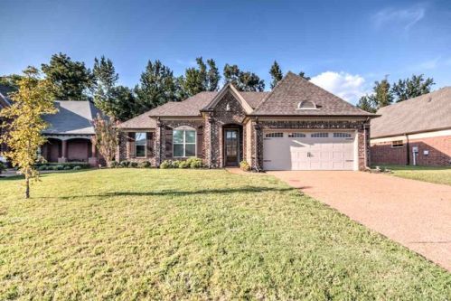 395 Whispering Crk Dr, Somerville TN  38060-4692 exterior