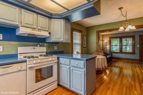 4329 Nokomis Ave, Minneapolis, MN 55406-3717