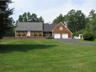 120 Pequawket Trl, Freedom, NH 03836-4434