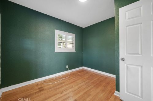 6188 Palm Ave, Riverside CA  92506-2022 exterior