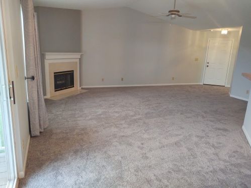 204 Watchtower Dr, Newport, KY 41076-1481