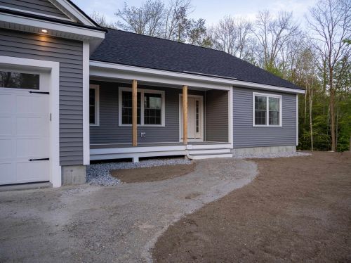 969 Grandview Rd, Albany NH  03818-7125 exterior