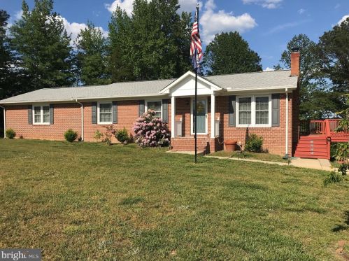 16461 Richmond Tpke, Bowling Green VA  22427-2207 exterior