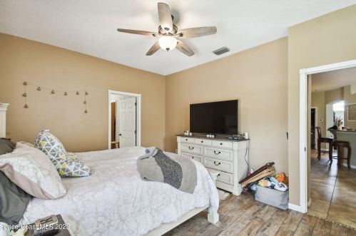 4848 Erin Ln, Melbourne FL  32940-7154 exterior