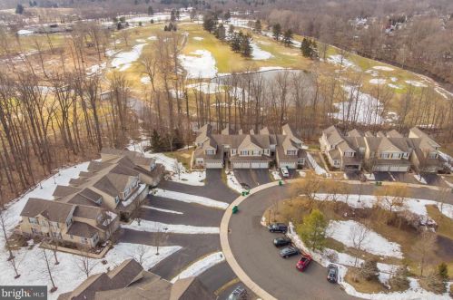 830 Creekview Dr, Blue Bell PA 19422-2729 exterior