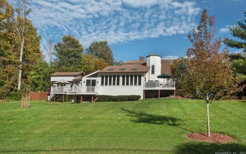 5 Echo Ln, Sherman, CT 06784-2527