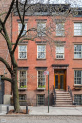 243 12th St, New York, NY 10014-1985