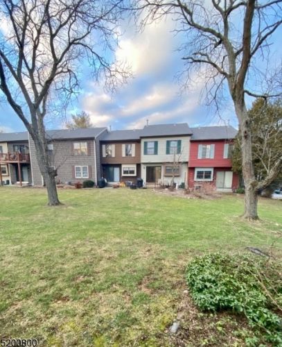 21 Duck Hawk Ct, Hackettstown NJ  07840-3306 exterior