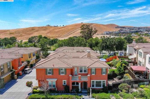3955 Branding Iron Ct, Pleasanton, CA 94568-7254