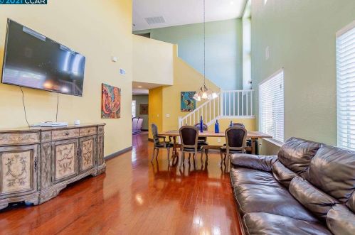 5004 Montevino Way, Oakley, CA 94561-3978