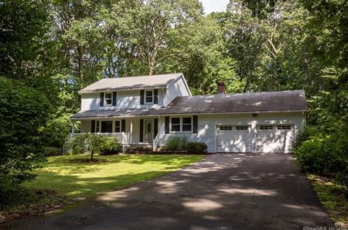 8 Shady Ln, Manchester, CT 06042-1659