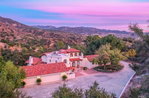 19401 Wunder Trl, Trabuco Canyon, CA 92679-3015