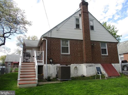 1228 Essex Ave, Woodlyn, PA 19094-1701