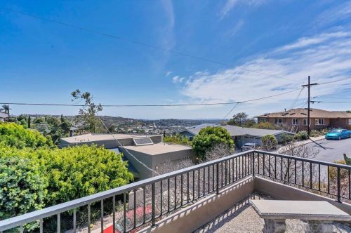 7949 Pasadena Ave, La Mesa CA  91941-7878 exterior