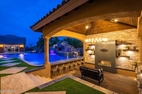 1783 Camina Plata Ct, Gilbert, AZ 85298-9400